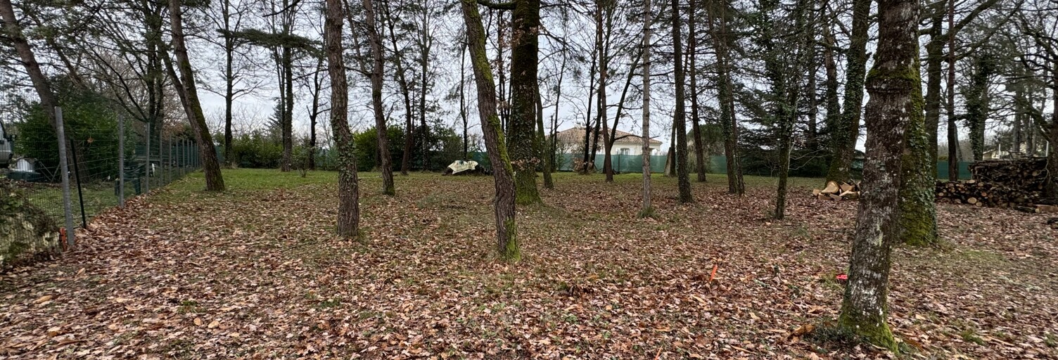 Terrain  1043 m² à vendre à Dirac (16410)