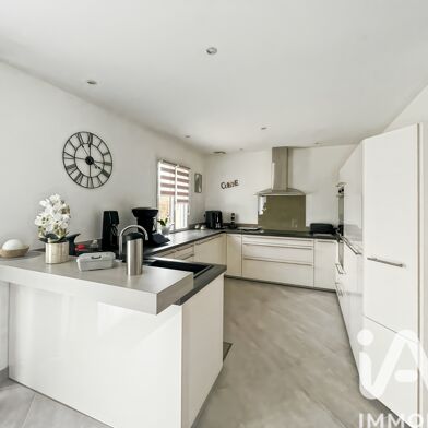 Maison 6 pièces 410000 €