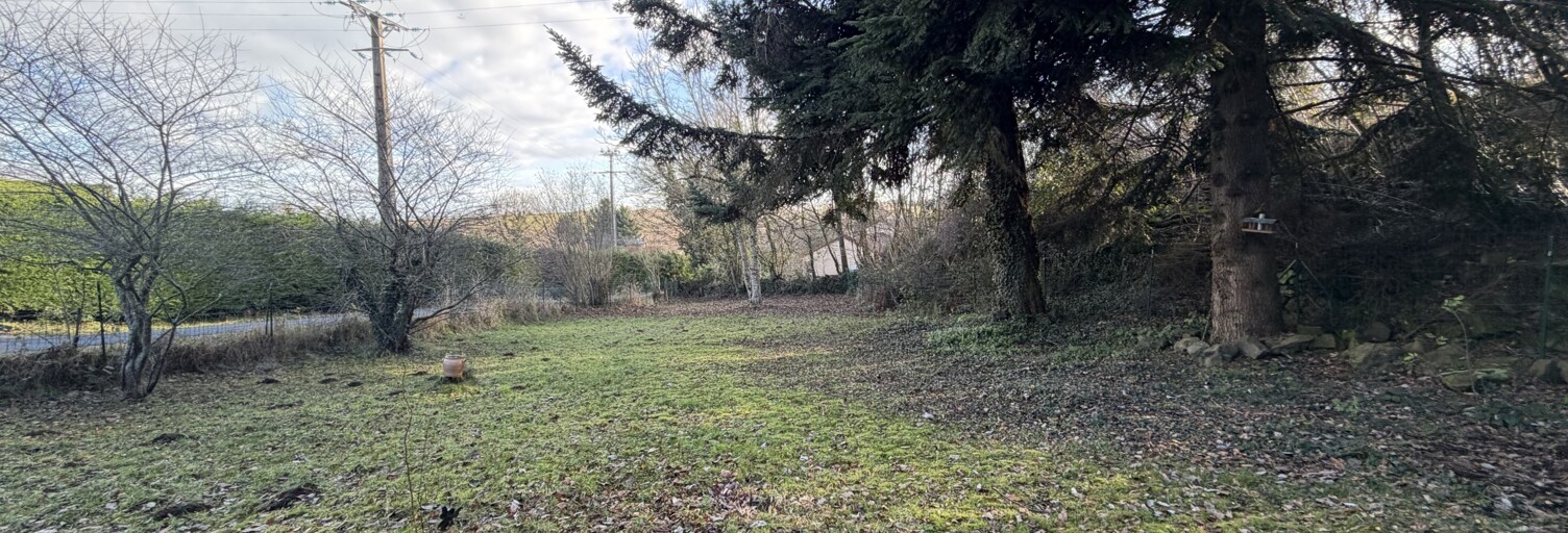 Terrain  830 m² à vendre à Volvic (63530)