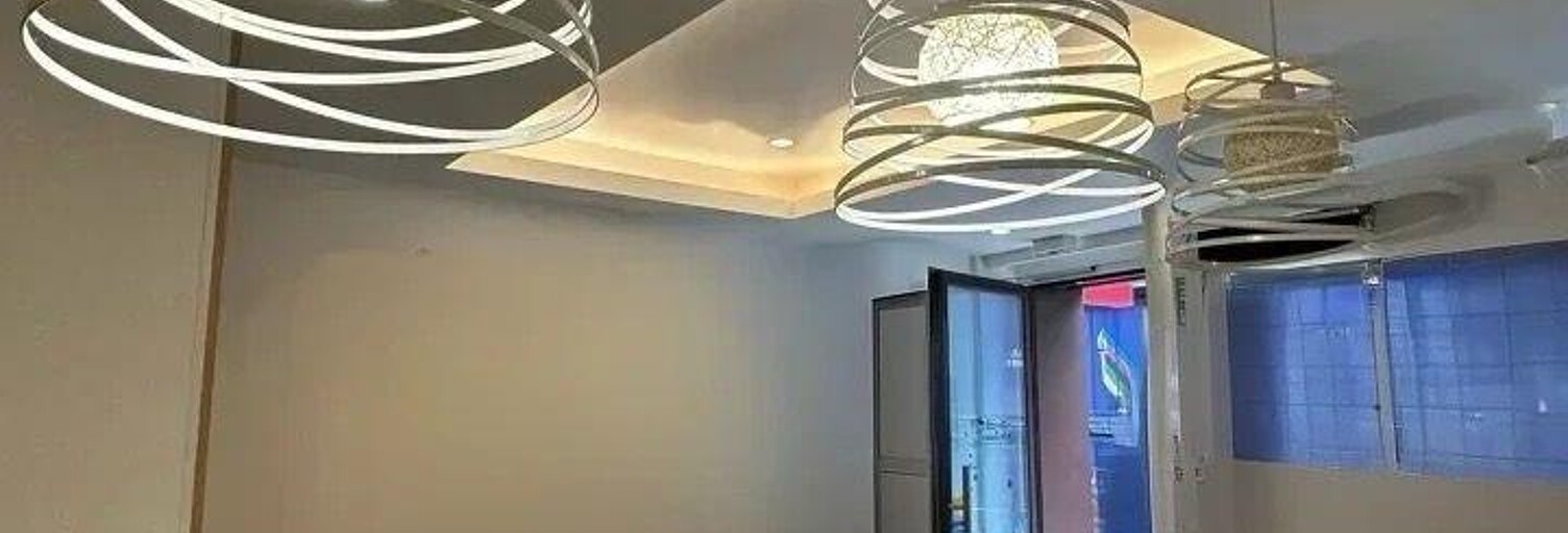 Commerce  42 m² à vendre à Paris 6 (75006)