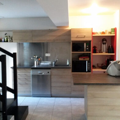 Appartement 3 pièces 850 €