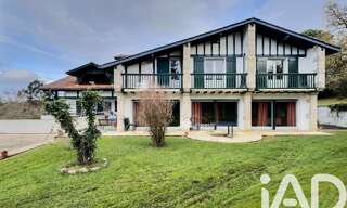 Maison 10 Pièces 300 m² à vendre à Urrugne (64122)