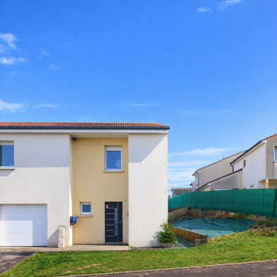 Maison 4 pièces 240000 €