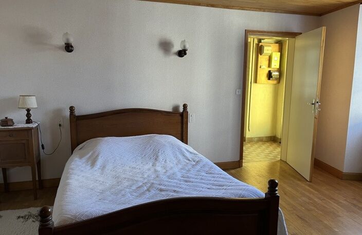 Maison en pierre de 11 pièces principales — photo 3