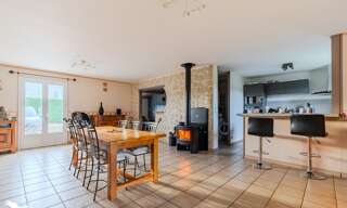 Maison 5 Pièces 120 m² à vendre à Saint-Martin-du-Bois (33910)