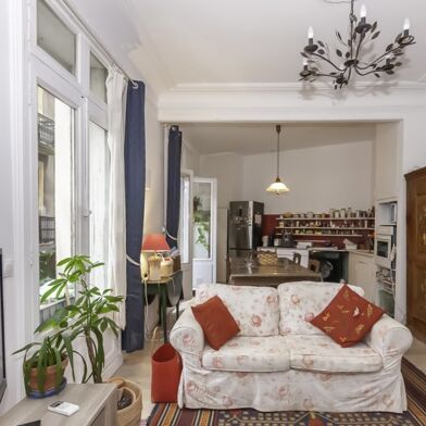 Appartement 4 pièces 182069 €