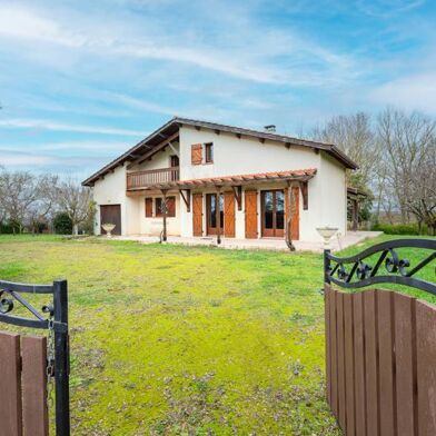 Maison 6 pièces 275000 €