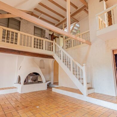 Maison 15 pièces 449500 €