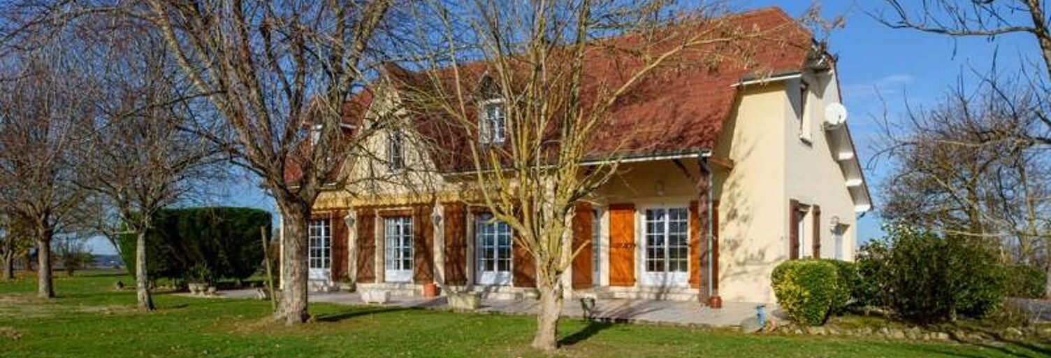 Maison 4 Pièces 165 m² à vendre à Aydie (64330)