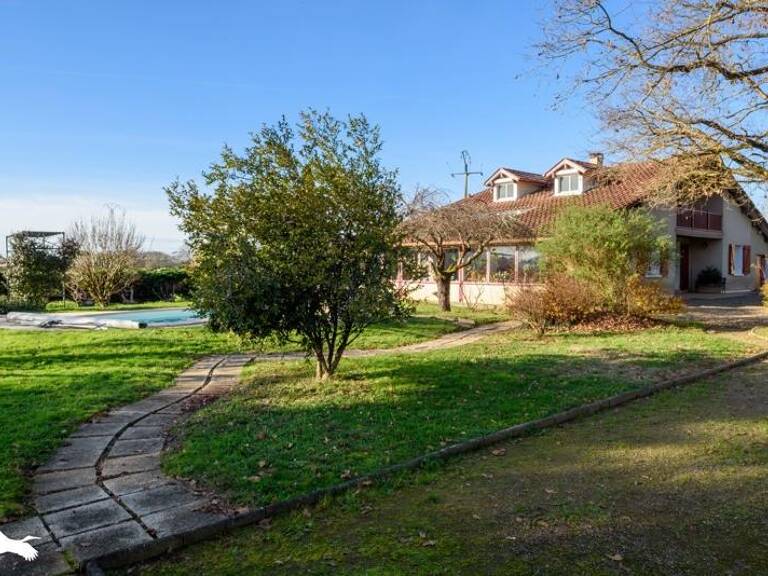 Landaise de 8 pièces principales — photo 1