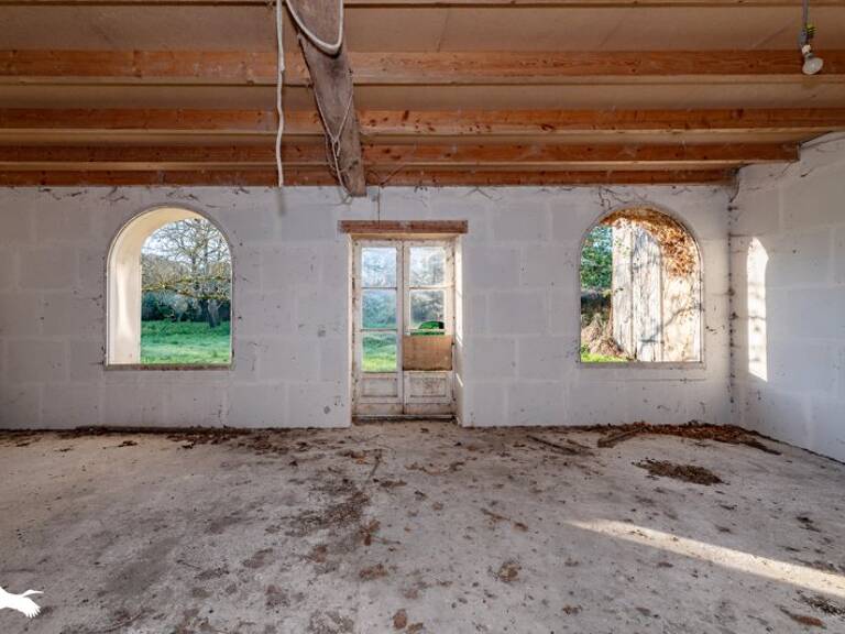 Maison en pierre de 5 pièces principales — photo 1