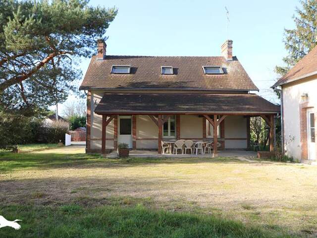 Maison 8 pièces 210 m² à Theillay — photo du bien