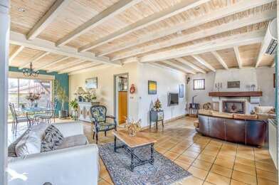 Maison 7 pièces 680550 €