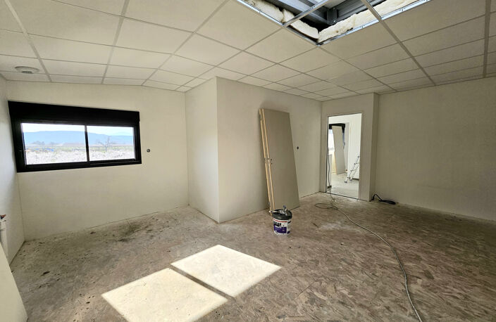Bureau de 22 m2 à louer sur Anneyron — photo 2