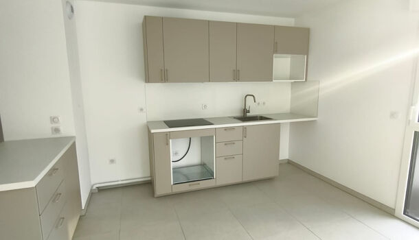 Appartement 3 pièces  à louer Marseille 8eme 13008