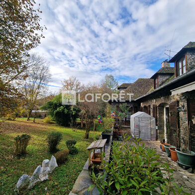 Maison 10 pièces 330000 €