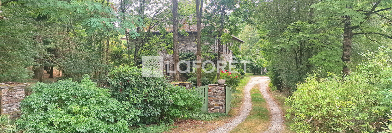 Maison 10 Pièces 400 m² à vendre à Conques-en-Rouergue (12320)