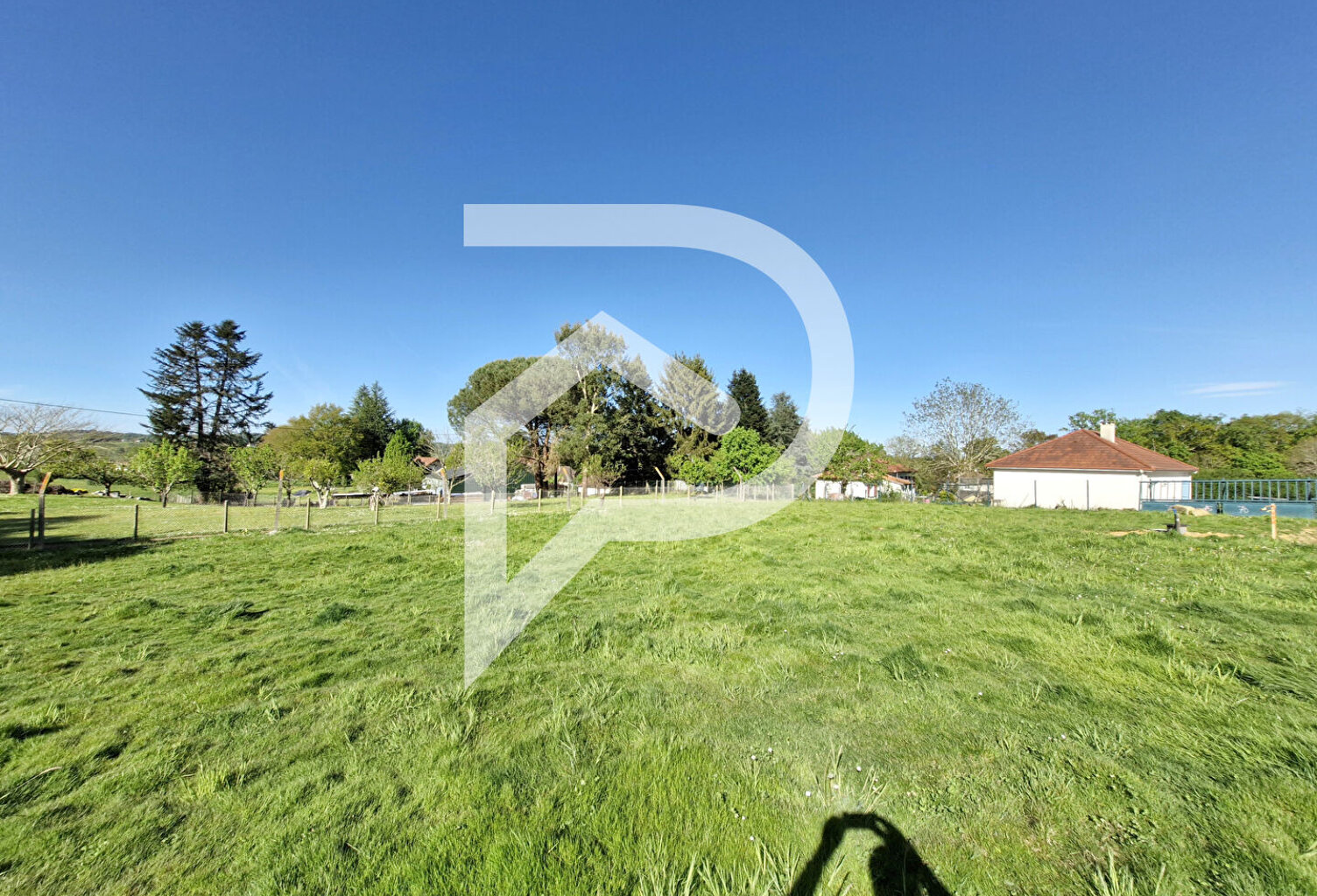 Terrain à bâtir viabilisé 1050 m² proche Orthez — photo 1