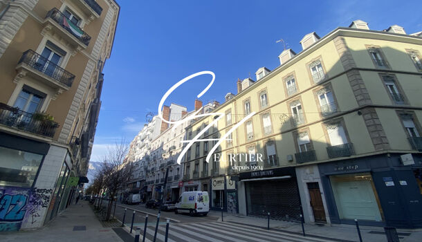 Appartement 1 pièces  à louer Grenoble 38000