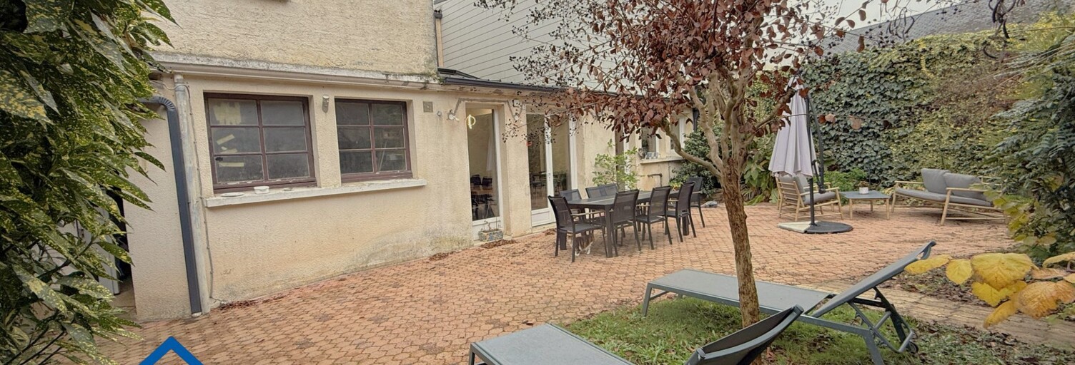 Maison 7 Pièces 269 m² à vendre à La Châtaigneraie (85120)