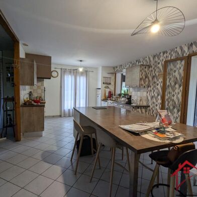 Maison 5 pièces 280000 €