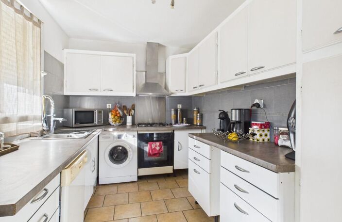 MAISON F4+F2 A VENDRE A MEZZAVIA — photo 5