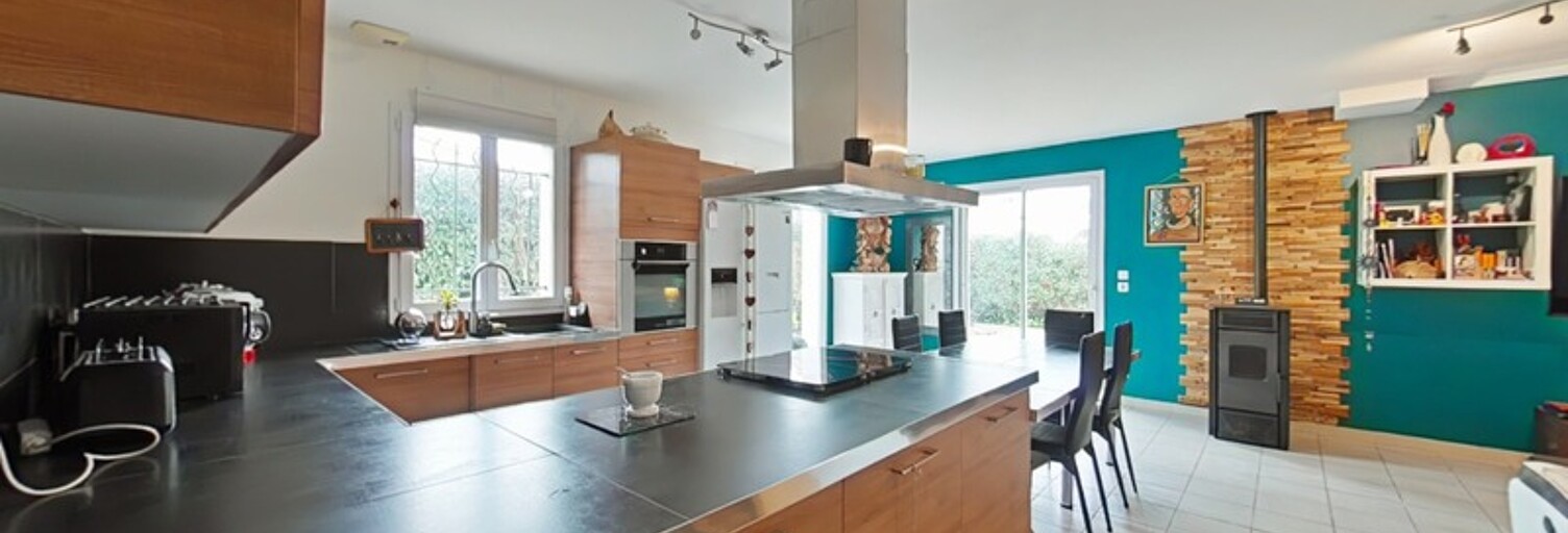 Maison 5 Pièces 102 m² à vendre à Roquebrune-sur-Argens (83520)