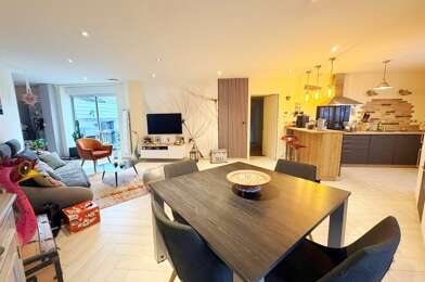 Appartement 4 pièces 217800 €