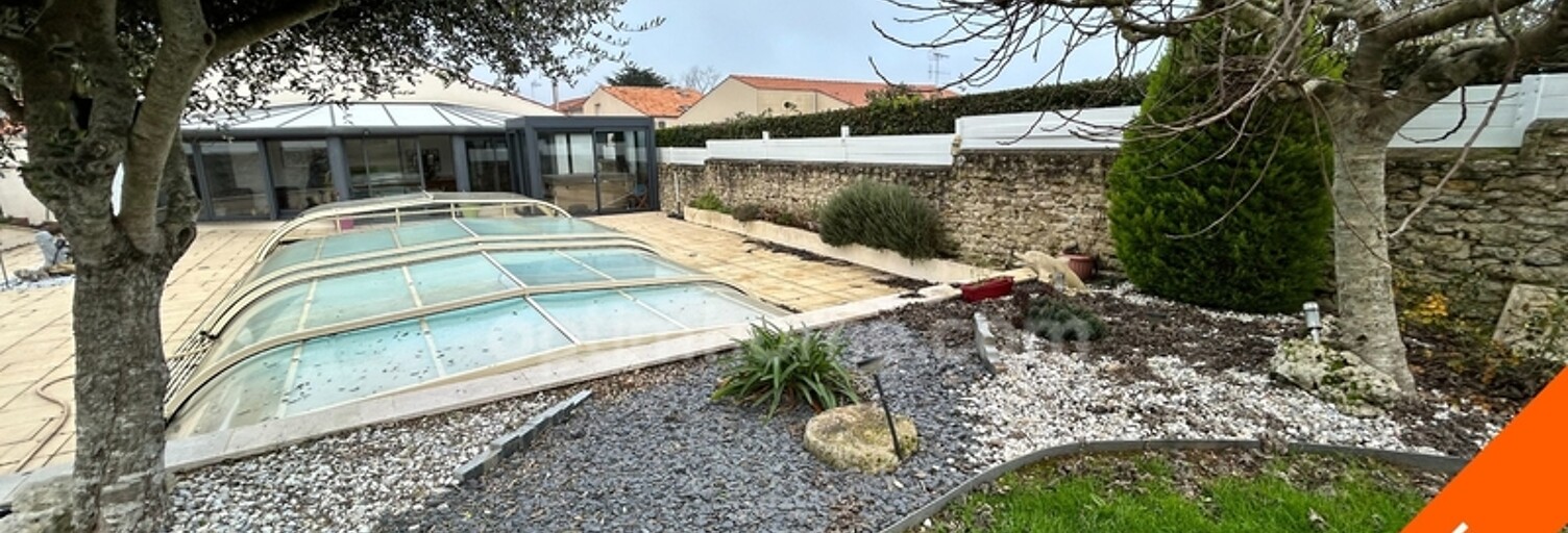 Maison 7 Pièces 163 m² à vendre à La Taillée (85450)