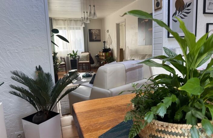 MAISON COUP DE CŒUR – 7 PIÈCES – JARDIN – POTENTIEL LOCATIF – CHAMPIGNY-SUR-MARNE — photo 5