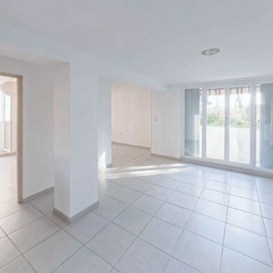 Appartement 4 pièces 325000 €