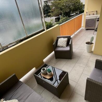 Appartement 3 pièces 185400 €