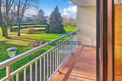 Appartement 4 pièces 299400 €