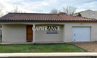 Maison 4 Pièces 102 m² à louer à Saintes (17100)