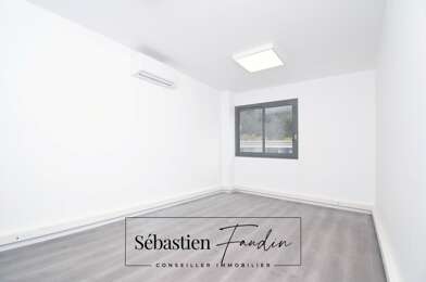 Bureau 1 pièces 335 €