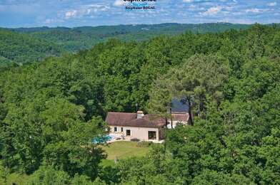 Maison 7 pièces 395000 €