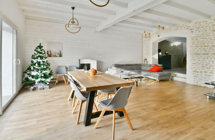 Maison à vendre 8 pièces SAINT CREPIN (17) — photo 2