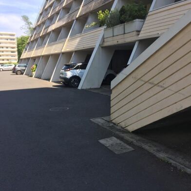 Appartement 1 pièces 630 €