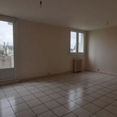 Appartement 3 pièces 620 €