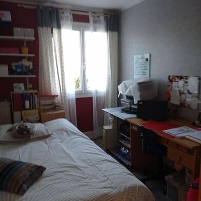Appartement 1 pièces 300 €