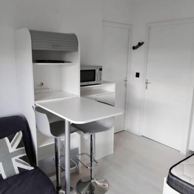 Appartement 1 pièces 580 €