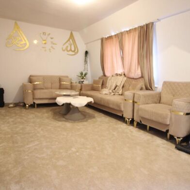 Immeuble  288750 €