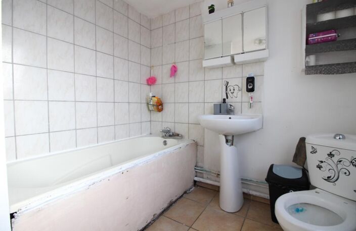 IMMEUBLE DE RAPPORT 5 LOTS CADASTRÉ — photo 5