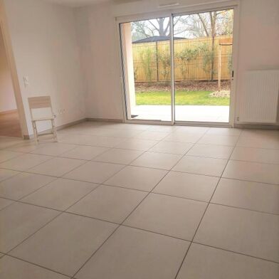 Appartement 2 pièces 760 €