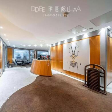 Bureau 23 pièces 4750000 €