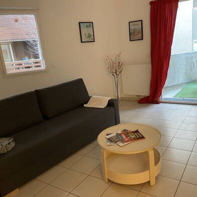 Appartement 3 pièces 1186 €