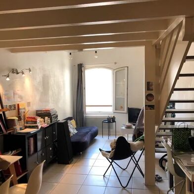 Appartement 2 pièces 823 €