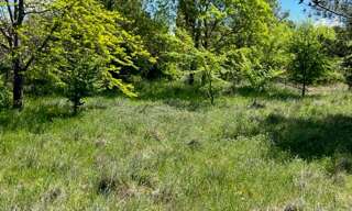 Terrain 400 m² à construire Le Puy-Sainte-Réparade (13610)