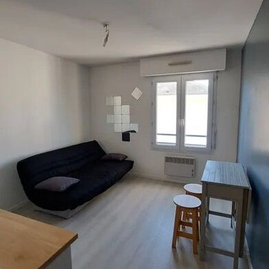 Appartement 1 pièces 480 €
