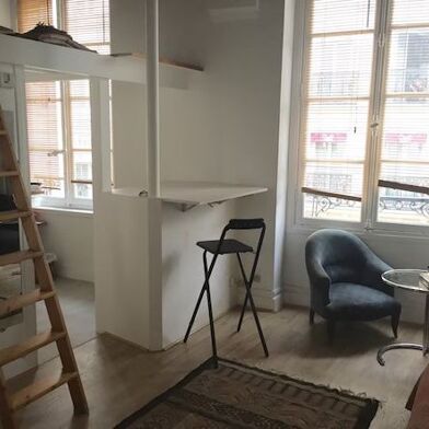 Appartement 1 pièces 1300 €